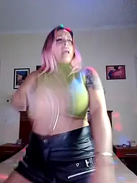 Snapshot of DesireSatler chatting on May 24, 4:56 am DesireSatler online show from May 24, 4:56 am