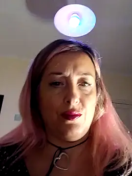 DesireSatler online show from April 4, 4:52 am