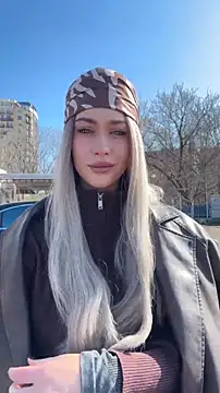 Snapshot of KikiWatson chatting on March 2, 7:59 am KikiWatson online show from March 2, 7:59 am