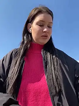 Snapshot of KikiWatson chatting on March 23, 8:04 am KikiWatson online show from March 23, 8:04 am