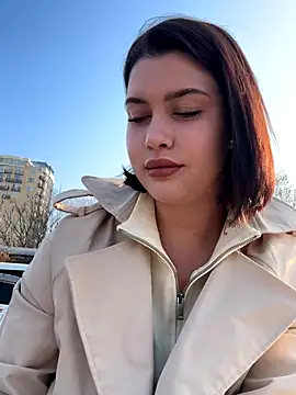 Snapshot of KikiWatson chatting on November 9, 7:12 am KikiWatson online show from November 9, 7:12 am