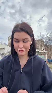 Snapshot of KikiWatson chatting on February 18, 8:11 am KikiWatson online show from February 18, 8:11 am