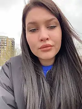 Snapshot of KikiWatson chatting on March 22, 11:11 am KikiWatson online show from March 22, 11:11 am