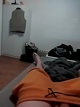 Figu-figu online show from March 24, 7:47 pm