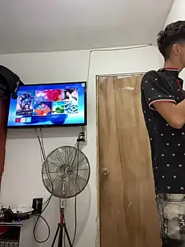 LatinBoysxxx online show from January 21, 6:23 pm