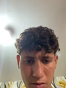 LatinBoysxxx online show from February 24, 7:04 pm