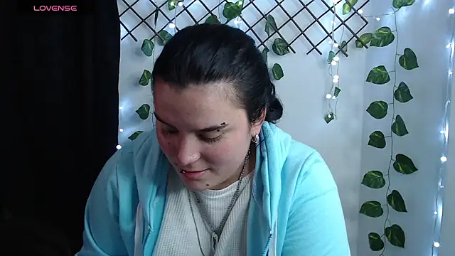 Snapshot of Nika_1_ chatting on June 7, 3:34 am Nika 1 online show from June 7, 3:34 am