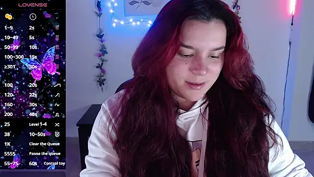 Snapshot of Nika_1_ chatting on February 4, 10:02 pm Nika 1 online show from February 4, 10:02 pm