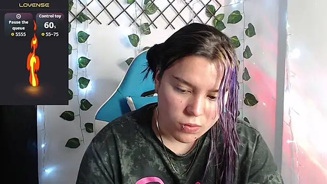 Snapshot of Nika_1_ chatting on February 27, 12:44 am Nika 1 online show from February 27, 12:44 am