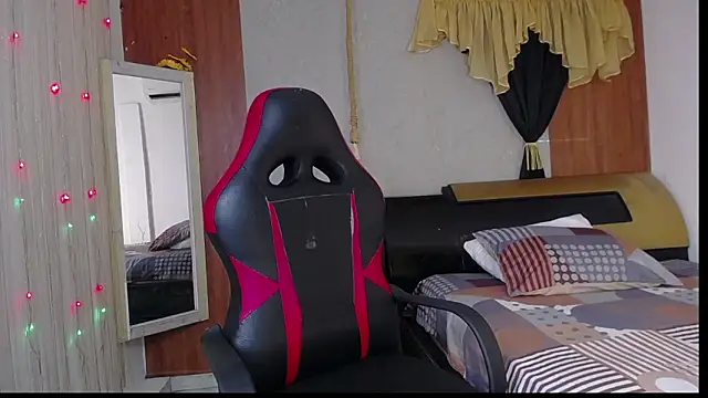 hera divine online show from March 7, 9:53 pm