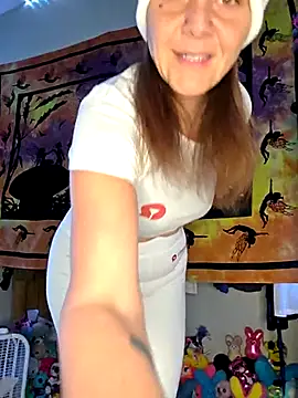 thatonespicychick online show from December 2, 4:09 pm