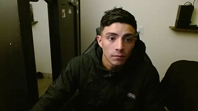 kv   xxx  online show from February 8, 2:42 am