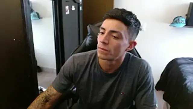 kv   xxx  online show from February 9, 8:29 pm