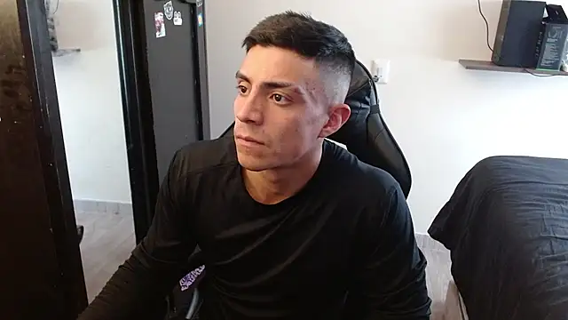 kv   xxx  online show from February 26, 6:30 pm