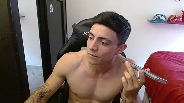 kv   xxx  online show from November 13, 3:49 pm