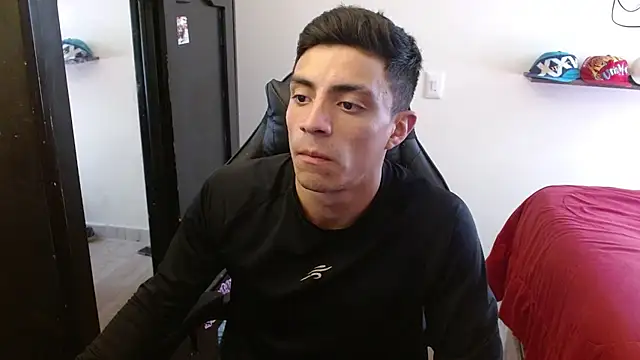 kv   xxx  online show from November 15, 6:34 pm