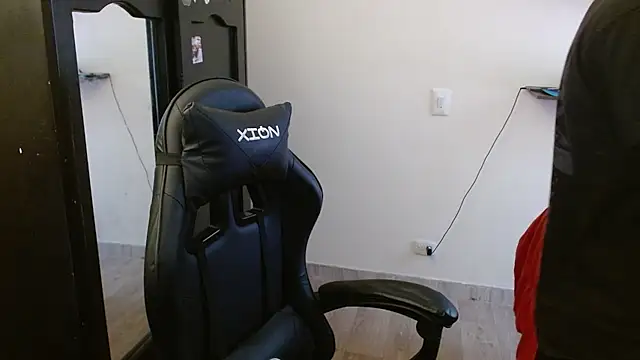 kv   xxx  online show from November 14, 3:26 pm