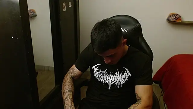 kv   xxx  online show from January 17, 4:49 am