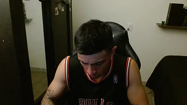 kv   xxx  online show from March 6, 2:28 am