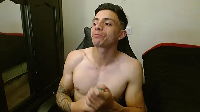 Snapshot of kv___xxx_ chatting on September 11, 2:55 am kv   xxx  online show from September 11, 2:55 am