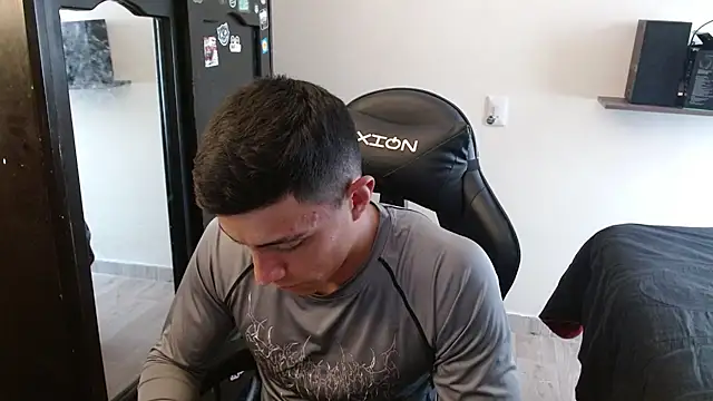 kv   xxx  online show from March 11, 6:35 pm