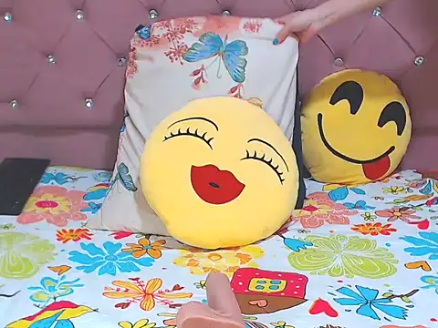 sharonbrown28 online show from March 20, 10:11 pm