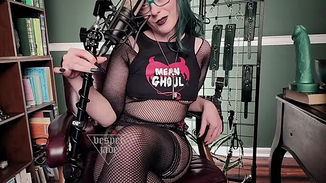vesperjadex online show from May 18, 4:40 am