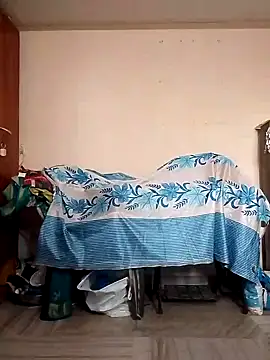 Snapshot of sneha_telugu_girl chatting on February 6, 5:25 am sneha telugu girl online show from February 6, 5:25 am