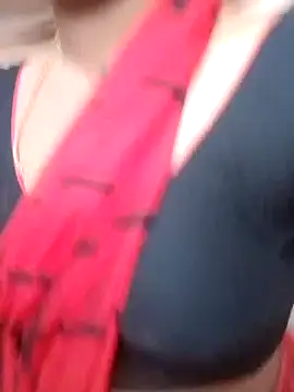 Snapshot of sneha_telugu_girl chatting on March 18, 5:56 am sneha telugu girl online show from March 18, 5:56 am