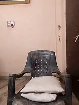 Snapshot of sneha_telugu_girl chatting on March 8, 8:22 am sneha telugu girl online show from March 8, 8:22 am