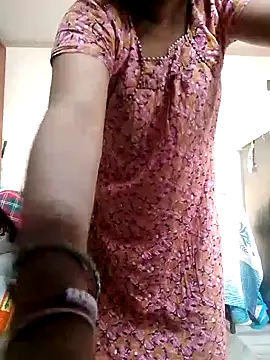 Snapshot of sneha_telugu_girl chatting on February 13, 2:23 am sneha telugu girl online show from February 13, 2:23 am