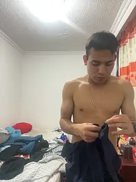 Snapshot of stiven-p23 chatting on October 23, 3:16 am stiven-p23 online show from October 23, 3:16 am