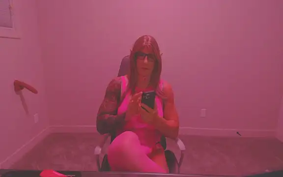 Sissydream123 online show from December 2, 5:20 am