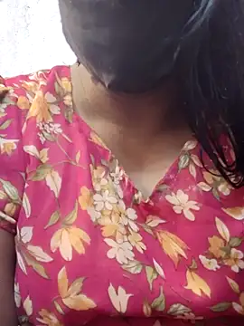 sana14 online show from May 10, 5:04 pm