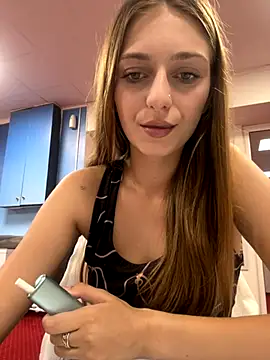 AdissonLane online show from September 23, 4:25 pm