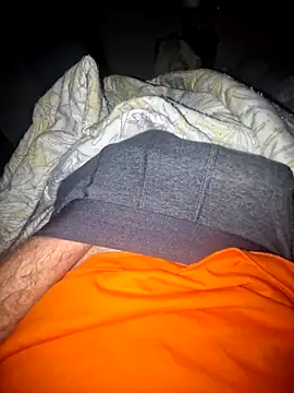 Snapshot of Landryyyyy chatting on January 7, 6:59 am Landryyyyy online show from January 7, 6:59 am