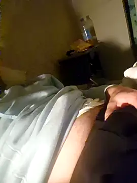 Snapshot of Landryyyyy chatting on October 16, 9:01 pm Landryyyyy online show from October 16, 9:01 pm