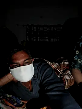 menakshiiikaur online show from January 12, 6:15 pm