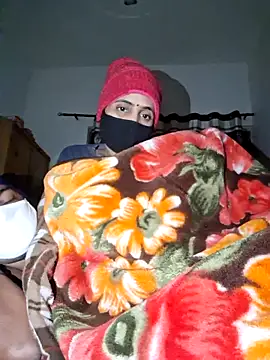 menakshiiikaur online show from December 4, 5:34 pm