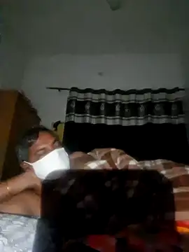 menakshiiikaur online show from January 18, 6:00 pm