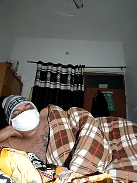 menakshiiikaur online show from February 3, 4:34 pm