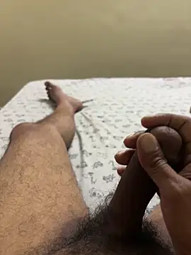 Snapshot of cum4mheaven chatting on October 14, 4:02 am cum4mheaven online show from October 14, 4:02 am