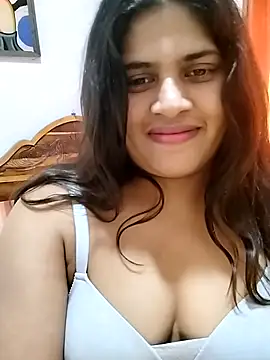 Snapshot of chanu174174 chatting on January 18, 4:27 am chanu174174 online show from January 18, 4:27 am