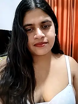 chanu174174 online show from May 16, 3:38 am