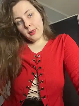 Topvi  online show from February 22, 9:15 pm