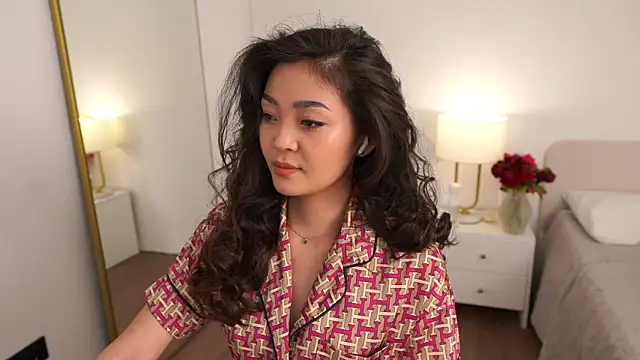 Peopleneedlove144 online show from March 24, 4:18 pm