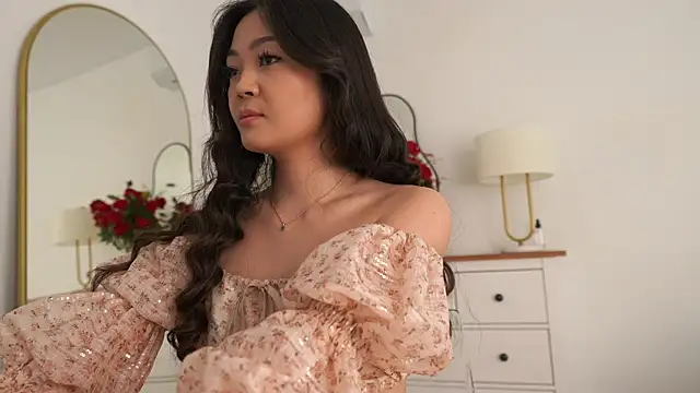 Peopleneedlove144 online show from April 26, 2:58 pm