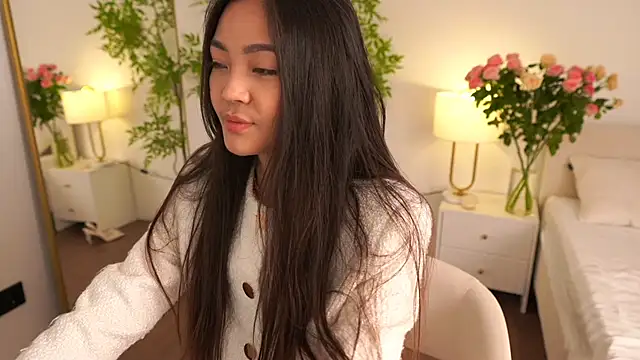 Peopleneedlove144 online show from December 4, 1:43 pm