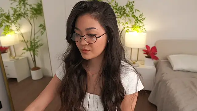 Peopleneedlove144 online show from March 29, 3:24 pm