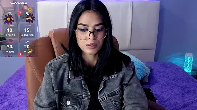 AlessiaVal  online show from September 13, 3:45 pm